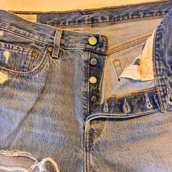 Levi's Light Blue Distressed Boot Cut Jeans - Picture 13 of 13